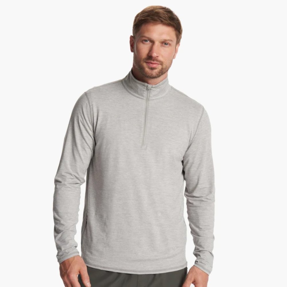Vuori Light Heather Gray Ease Perfomance Half Zip Size M
